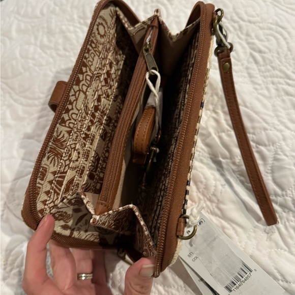 Sakroots Beige and Black Patterned Wristlet - Picture 3 of 3